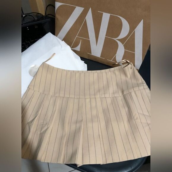 ZARA Box Pleat Skorts NWT - Picture 5 of 12
